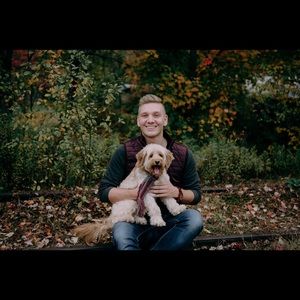 Meet your Posher, Corey